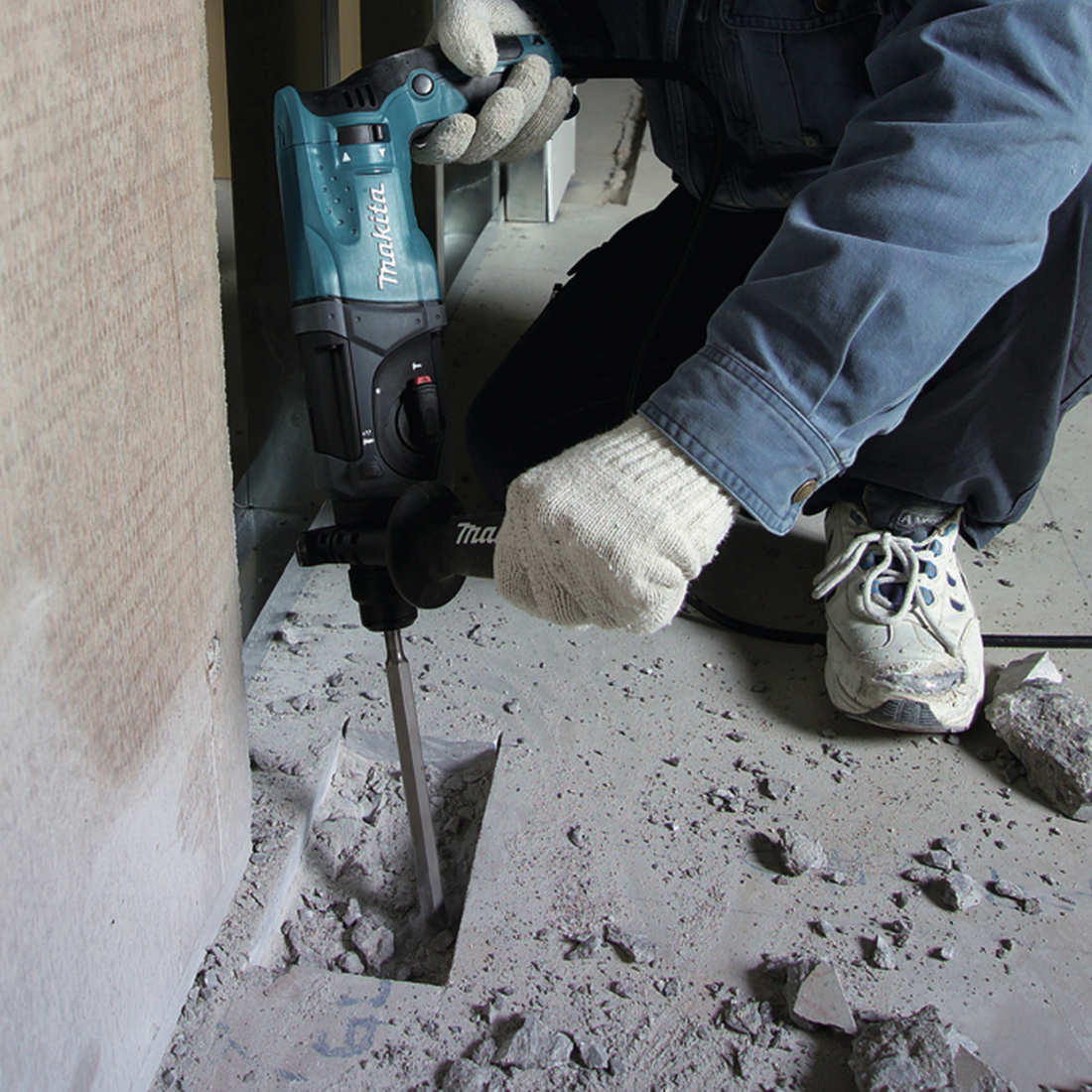 Tassellatore Makita HR2470